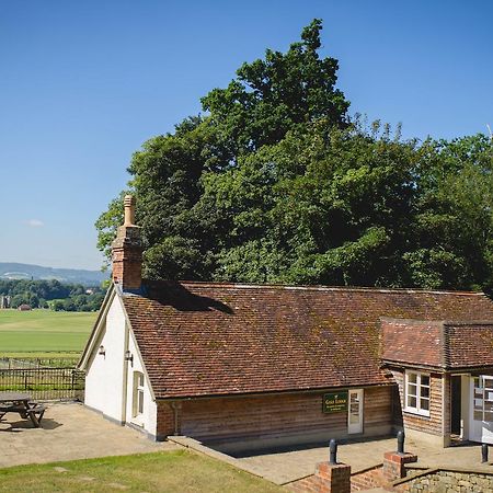 Cowdray Lodge Midhurst Eksteriør bilde